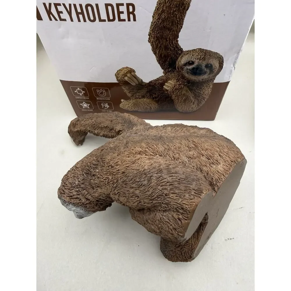 Magnetic Key Holder, Cute Magnetic Lazy Sloth Statue Keychain Securely Keep Keys